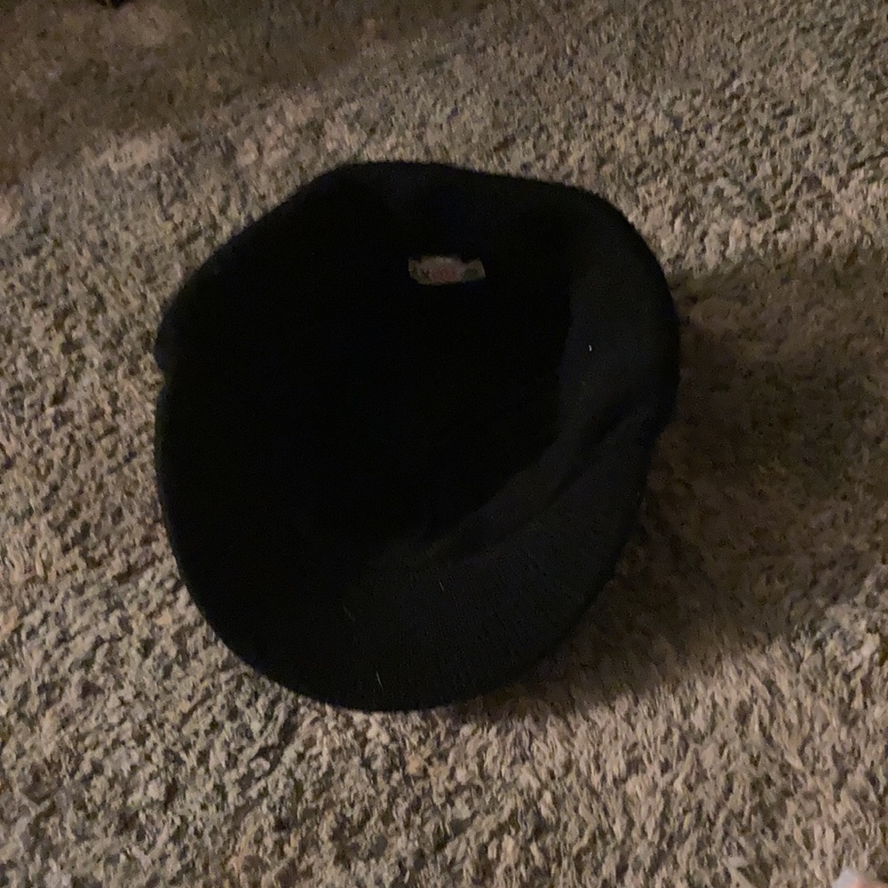 Roxy beenie - Picture 3 of 4